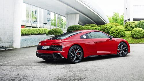 Audi R8