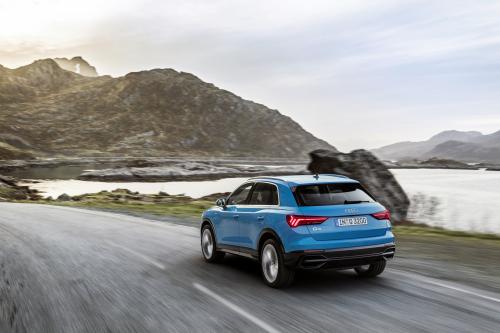 Peugeot 3008 vs Audi Q3