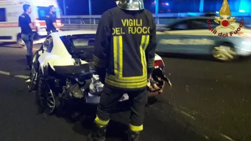 Audi R8 Crash