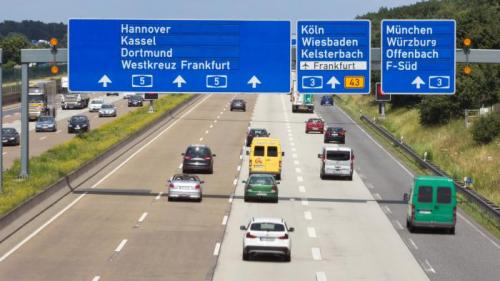 autobahn όρια ταχύτητας