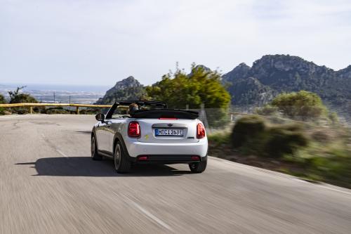 MINI Cabrio 1