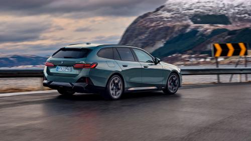 BMW 5 Touring 2024 2