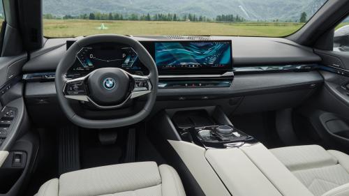 BMW 530e 2024 4