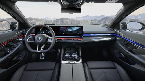 BMW i5 M60 xDrive 4