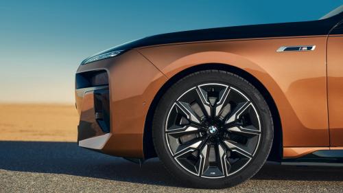 BMW i7 M70 xDrive 5