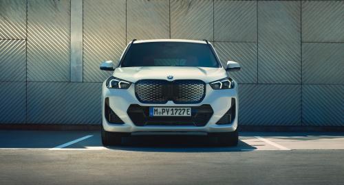 BMW iX1 2025 3
