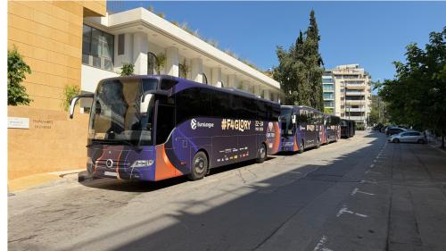 Mercedes Tourismo