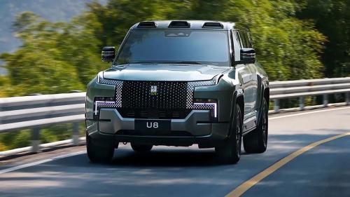 Yangwang U8 3