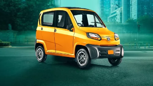 Bajaj qute re60