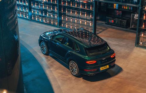 H ειδική έκδοση της Bentley Bentayga για το αποστακτήριο της Macallan