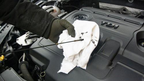 Changing oil 4