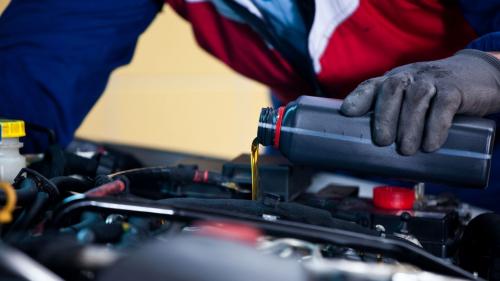 Changing oil 4