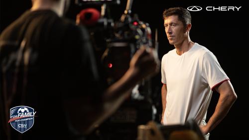 Robert Lewandowski Chery Tiggo 9