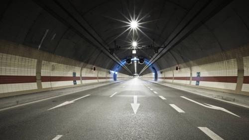tunnel 2
