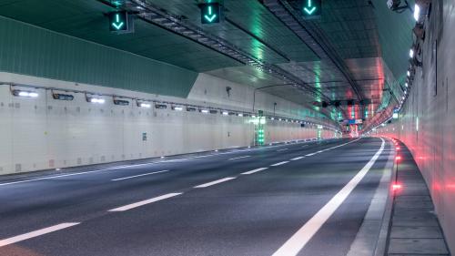 tunnel 1