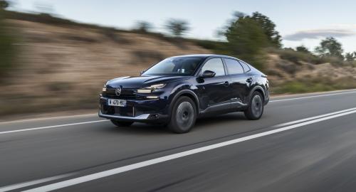 Citroen e-C4 X 2025 1