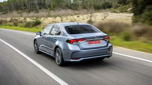 Toyota Corolla Sedan