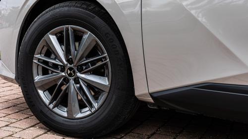 DS 4 1.5 BlueHDi EAT8 18