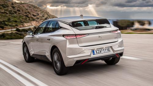 DS 4 1.5 BlueHDi EAT8 5