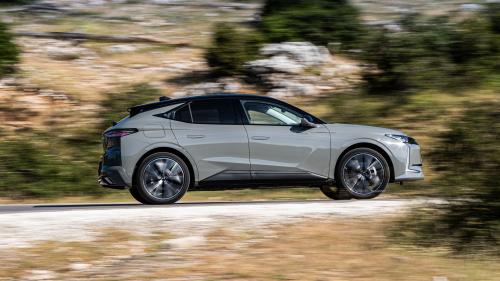 DS 4 E-Tense 3