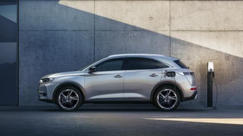 DS 7 Crossback E-Tense 225