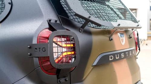 Dacia Duster Military 2023 7