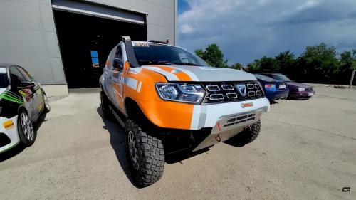 Dacia Duster V8 DKR 7