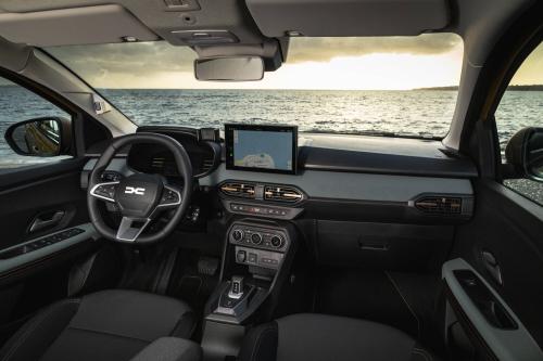 Dacia Sandero Stepway Hybrid