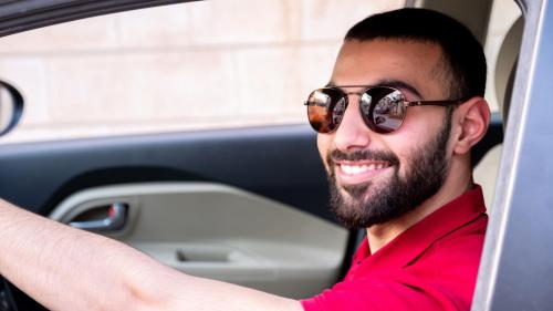 Driver wearing sunglasses 2