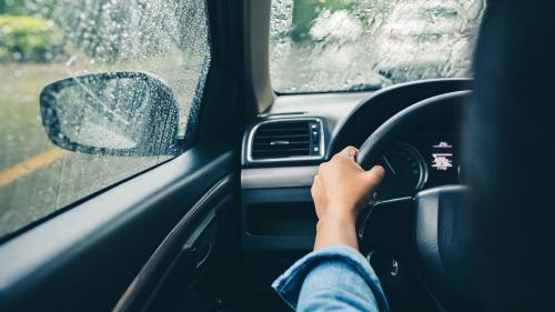 Driving in heavy rain 2