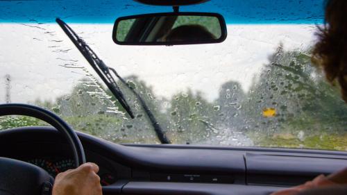 Driving in rainy weather 2