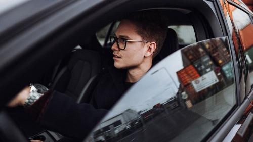Driving with glasses 3