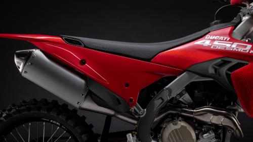 Ducati Desmo450 MX
