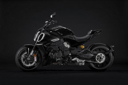 ducati diavel