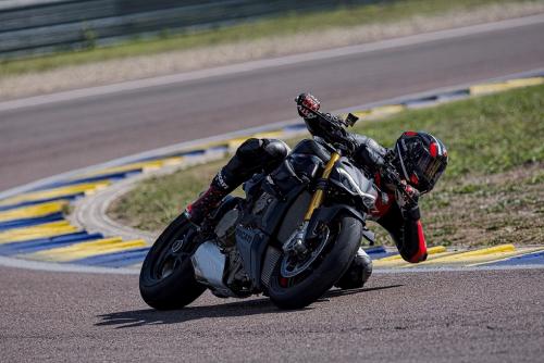ducati streetfighter