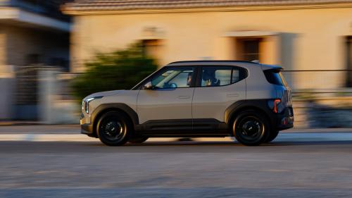 Kia EV2