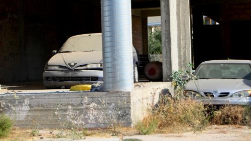 εγκαταλελειμμένο αυτοκίνητο