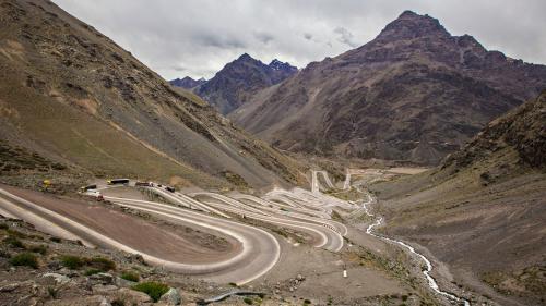 El Caracol Chile and Argentina