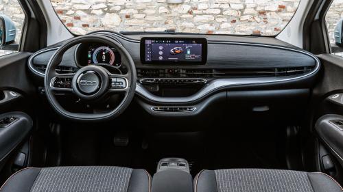 FIAT 500e 7