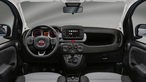 FIAT Panda Cross Hybrid 2