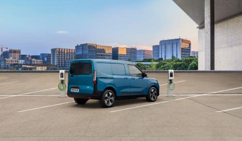 FORD E-TRANIST COURIER