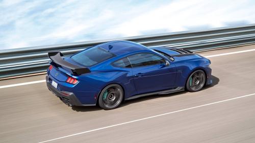  Ford Mustang Dark Horse SC