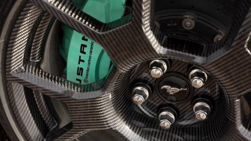  Ford Mustang Dark Horse SC