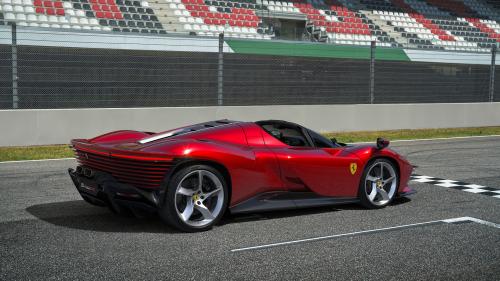 H παραγωγή των μόλις 599 αντιτύπων της Ferrari Daytona SP3 ξεκινά φέτος.