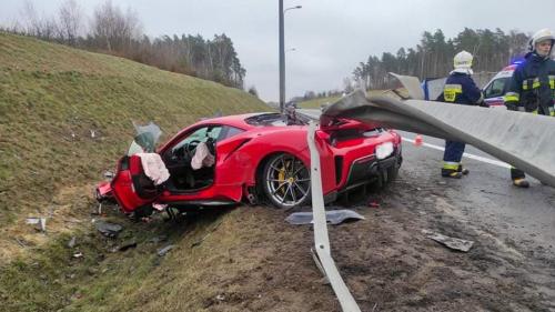 Ferrari 488 Pista