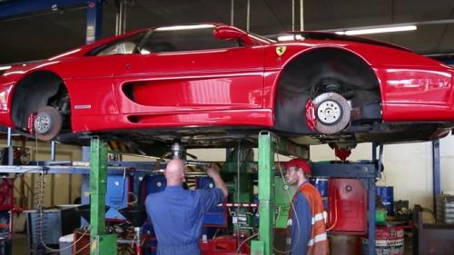 Ferrari F355
