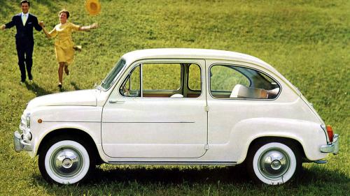 Το κλασσικό Fiat 600 αναβιώνει με μια εντελώς διαφορετική και ηλεκτρική μορφή το 2023