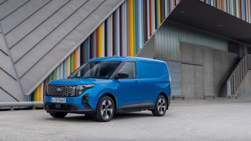 Ford E-Transit Courier