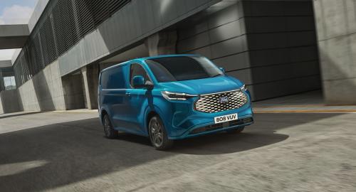 Ford E_Transit Custom 1
