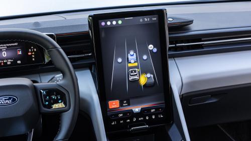 Ford Explorer 2025 5